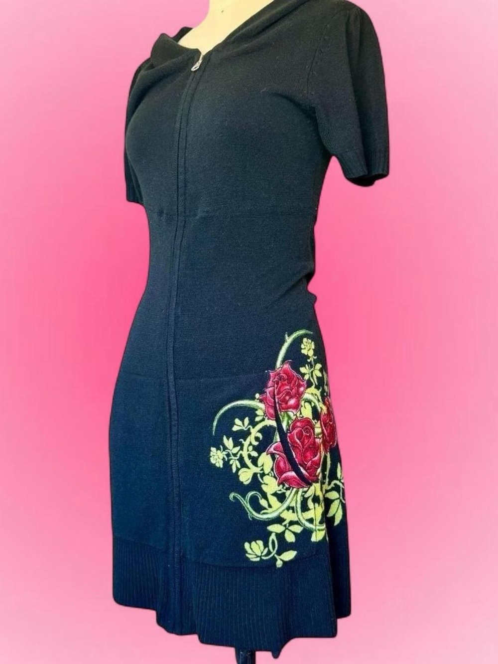 Y2K Black Zip-Up Hooded Mini Knit Dress with Red Rose Embroidery- SZ SMALL